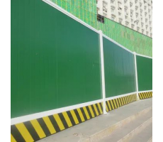西安彩鋼圍擋在工地上有哪些優點呢？